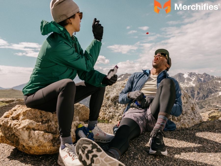 Choosing the Right Fitness Apparel Shirt For Outdoor Activities (Hiking, Climbing)