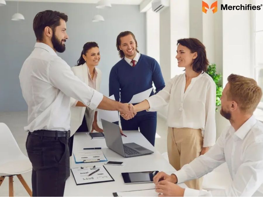 Choosing the Right Greeting Tips for Every Situation