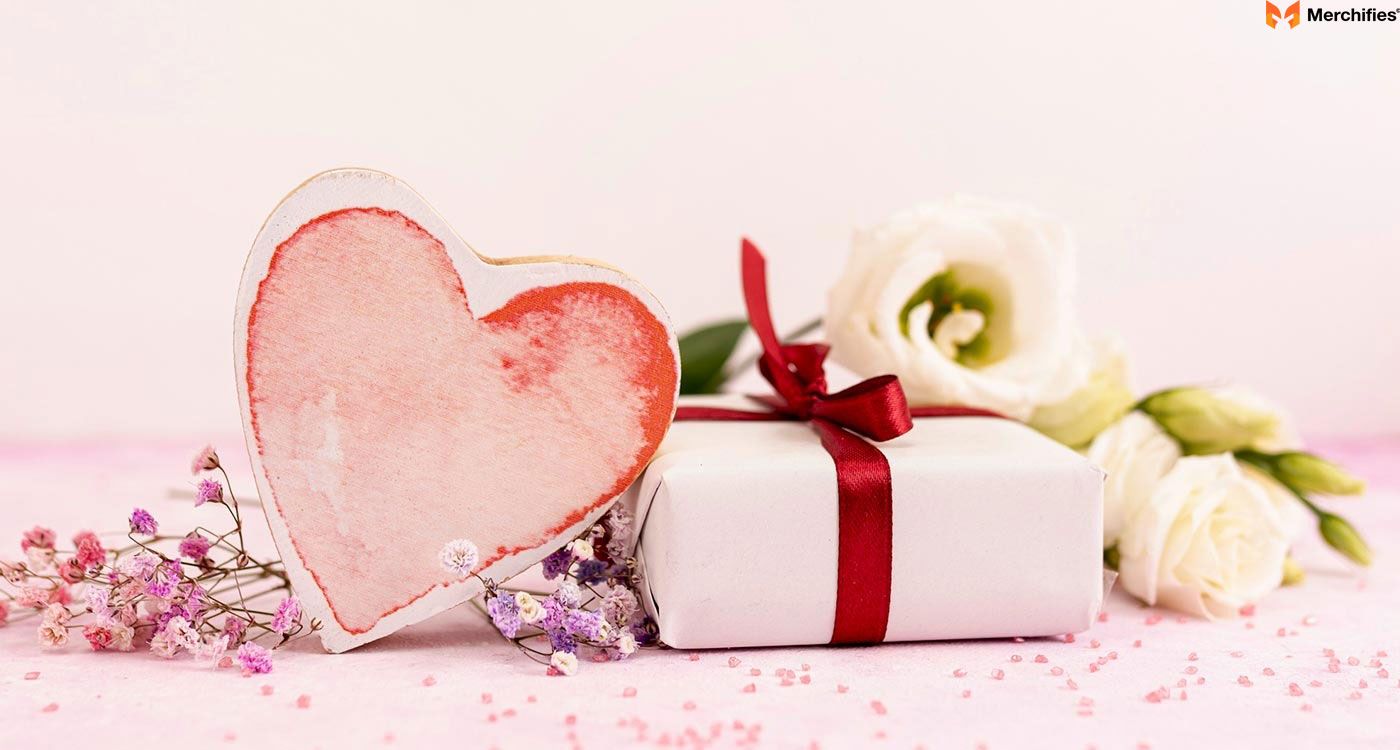 customised wedding gifts for couple