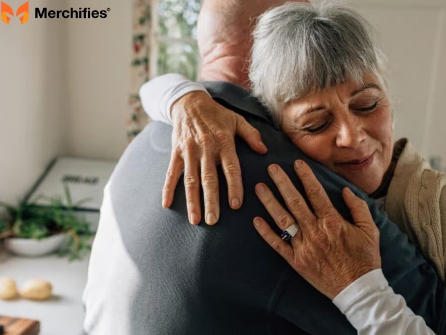 Finding the Right Comforting Words for Death: A Guide to Expressing Empathy and Support