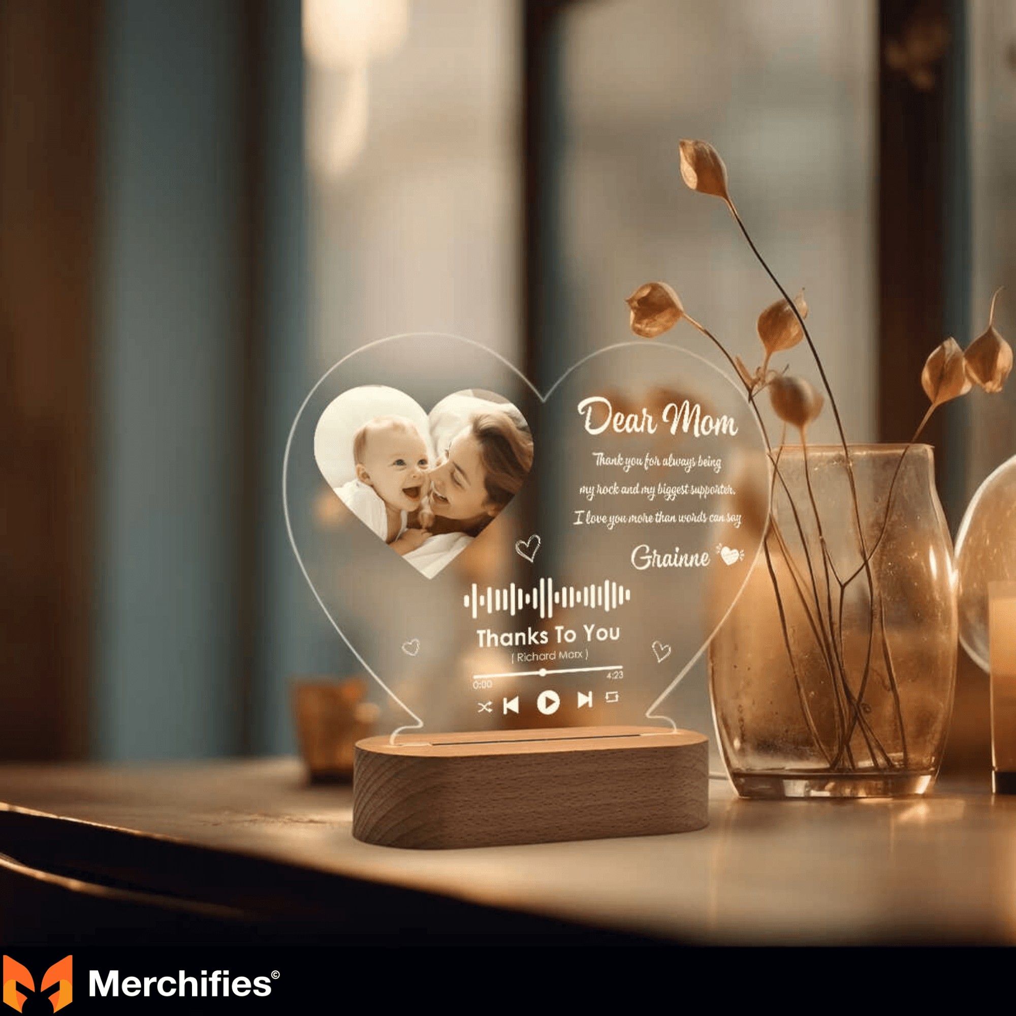 For the Sentimental Mom Gifts That Capture Memories & Milestones