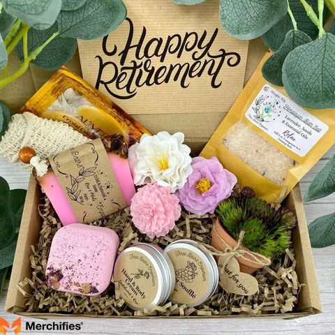 Personalized Educator Retirement Gifts: Crafting a Unique Keepsake