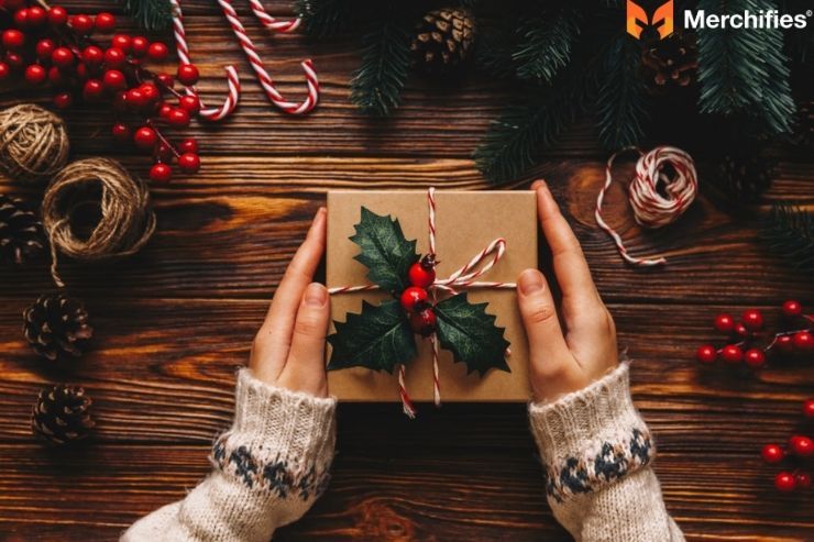 Key Considerations Before Choosing Your Employee Christmas Gifts