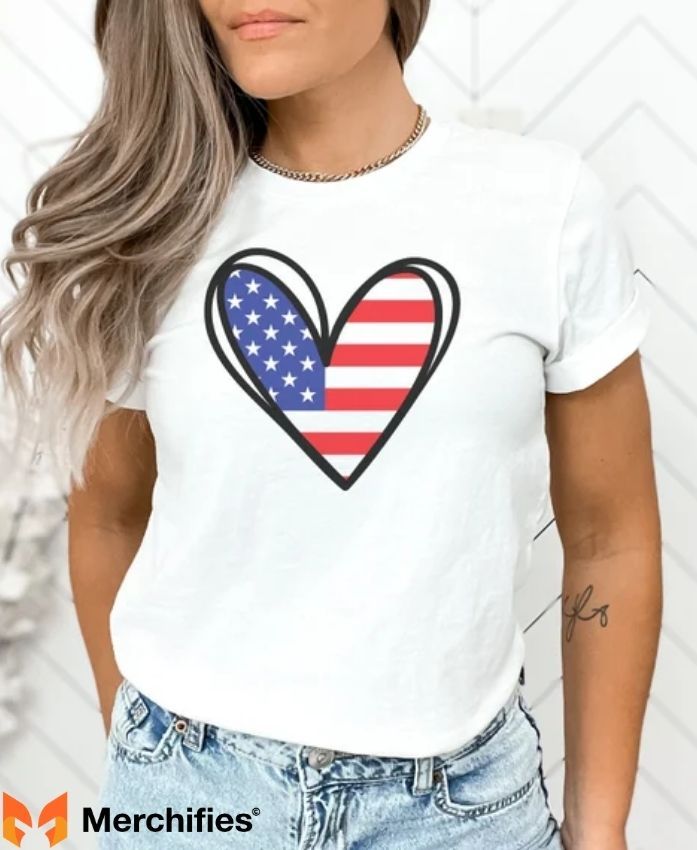 Minimalist Patriotic Fashion That Keeps It Classic