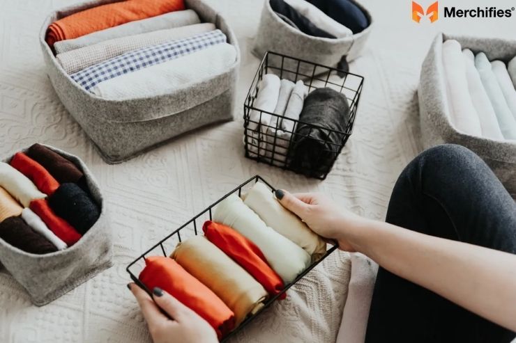 The KonMari Fold (Great for T-Shirts, Sweaters & Knits)