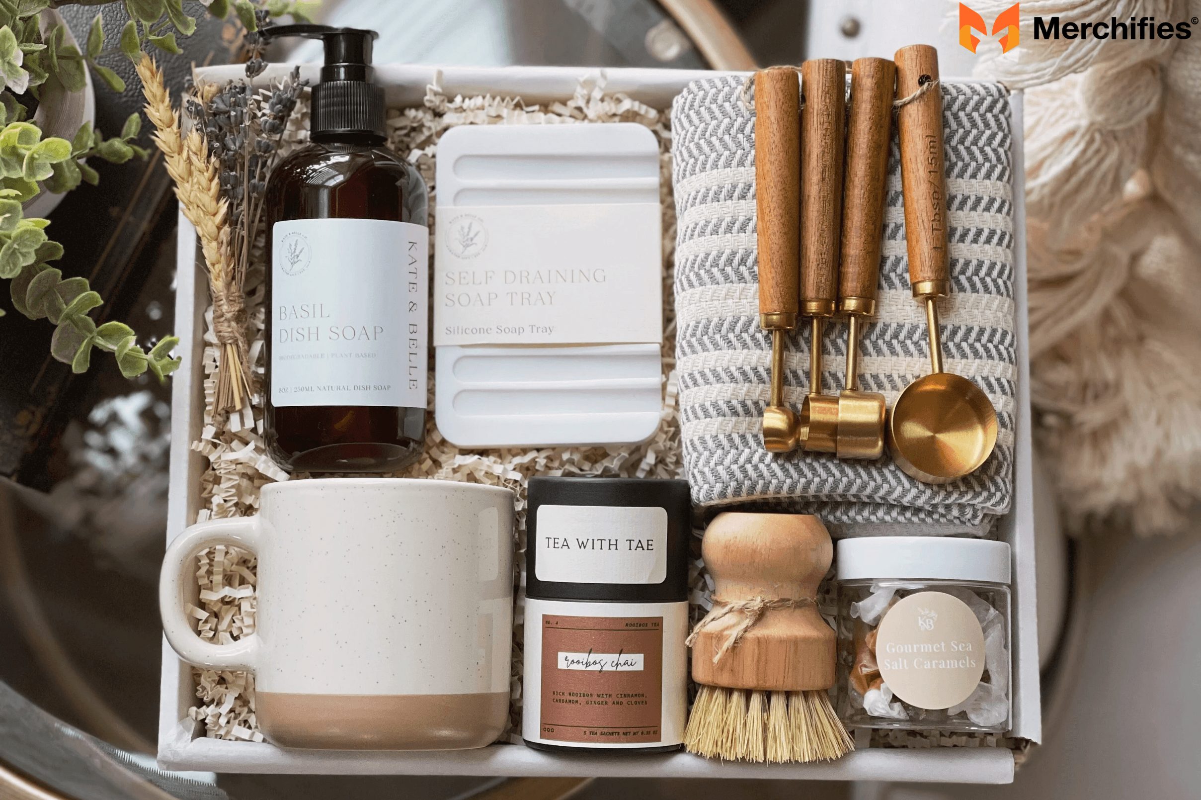 Unique & Thoughtful New Home Gift Ideas That Leave a Lasting Impression