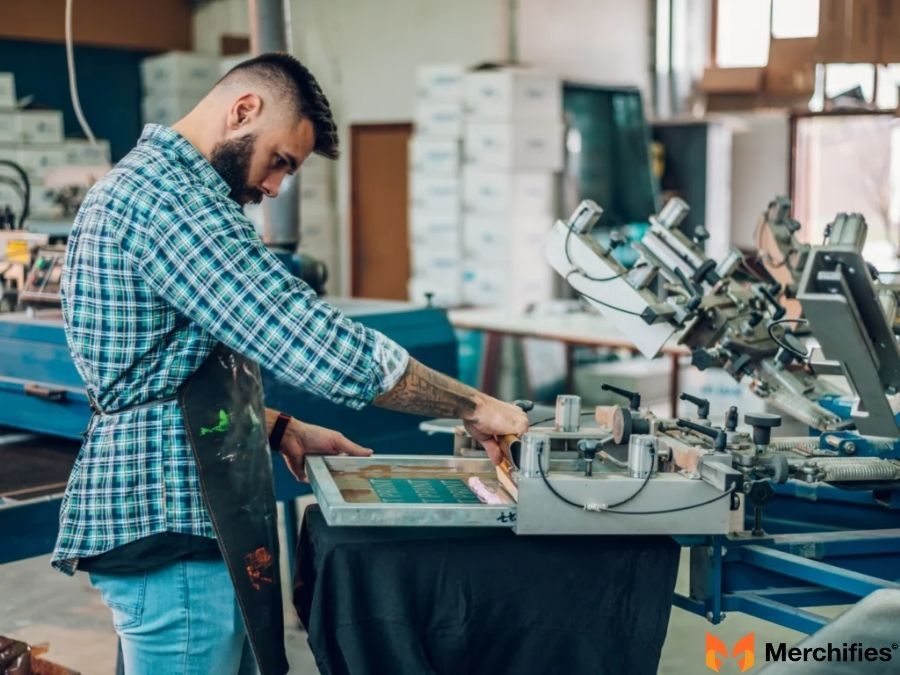 Your Comprehensive POD School Shirt Guide From Platform to Profit