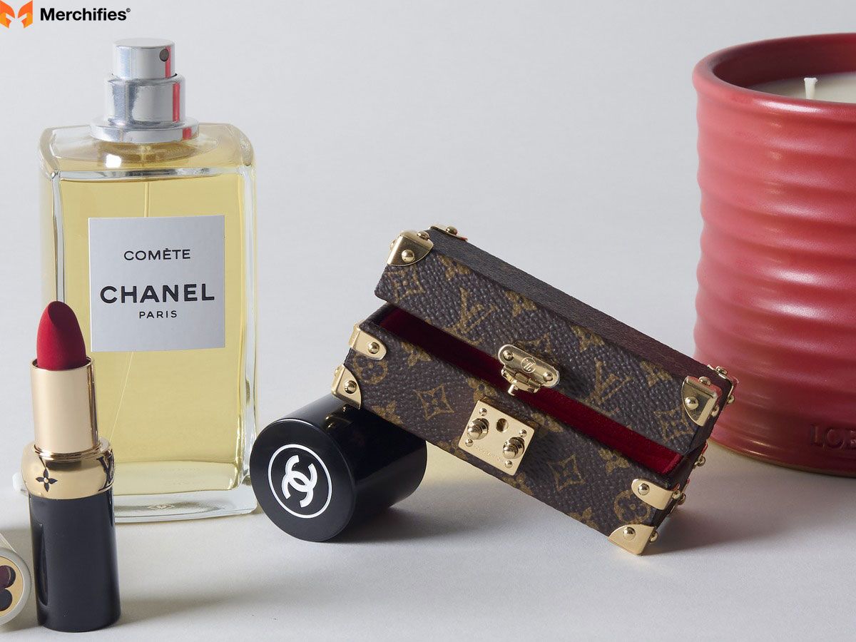 Celebrating Her with the Perfect Present