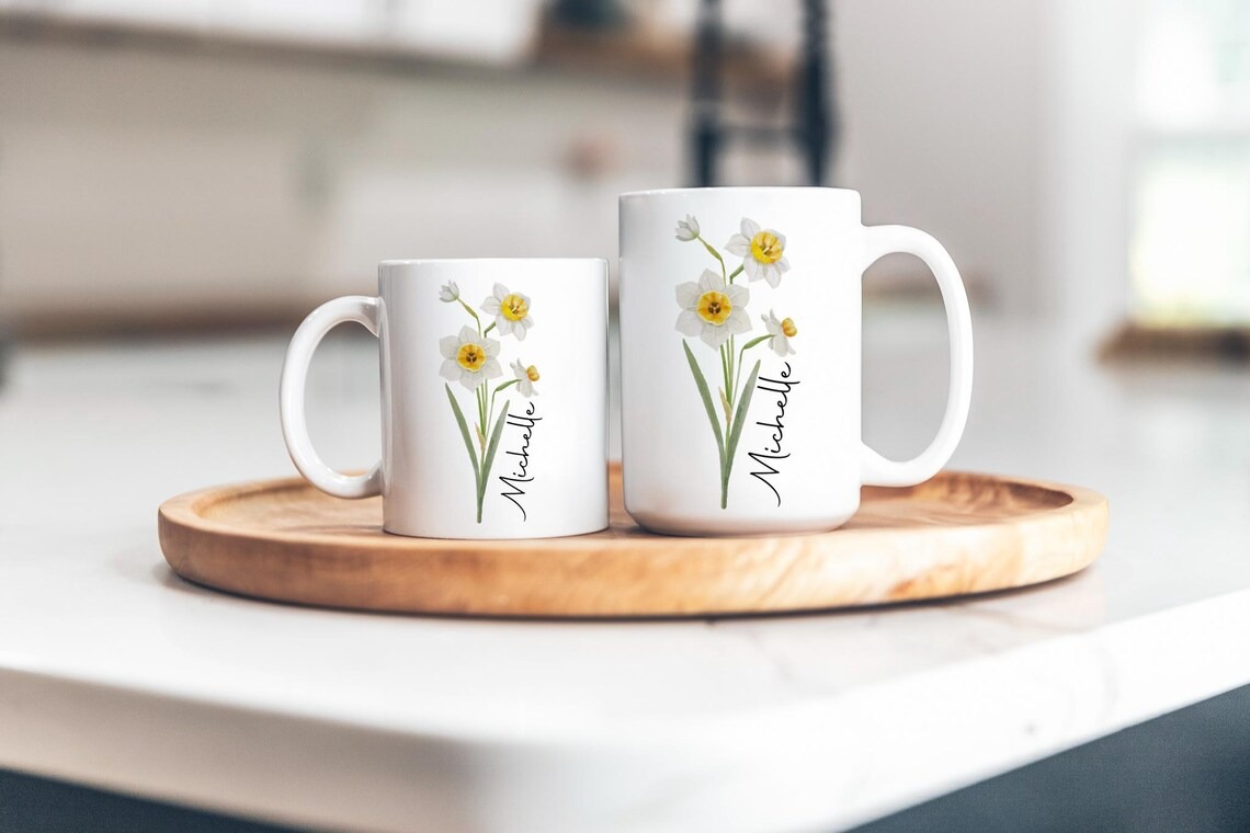 Personalized Birth Flower Mug – Custom Birth Month Flower Coffee Cup, Mother's Day Gift for Mom, Birthday Gift for Her, Teacher Gift