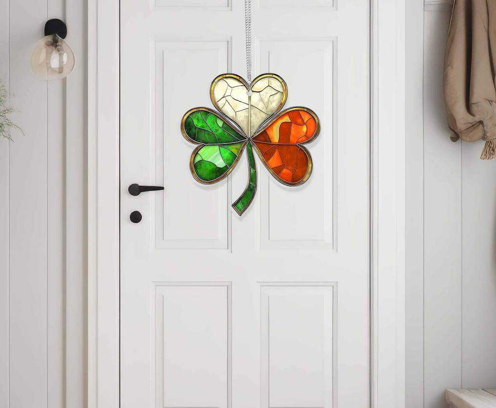 Shamrock ACRYLIC Suncatcher, Ireland Decor,Shamrock Hanging Sign, Irish Decor, St. Patrick's Day Decoration, Irish Gift, Lucky Charm