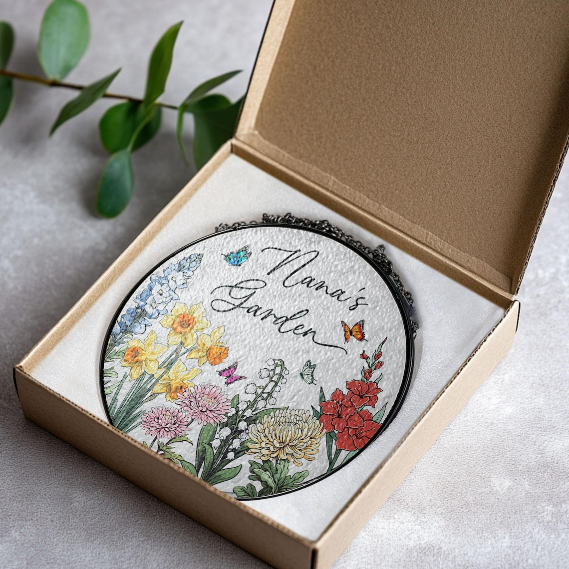 Custom Family Birth Flowers Glass Suncatcher, Custom Mom's Garden Gift,Flower Glass Art,Birth Flower Gift For Nana,Mother's Day Gift For Mom