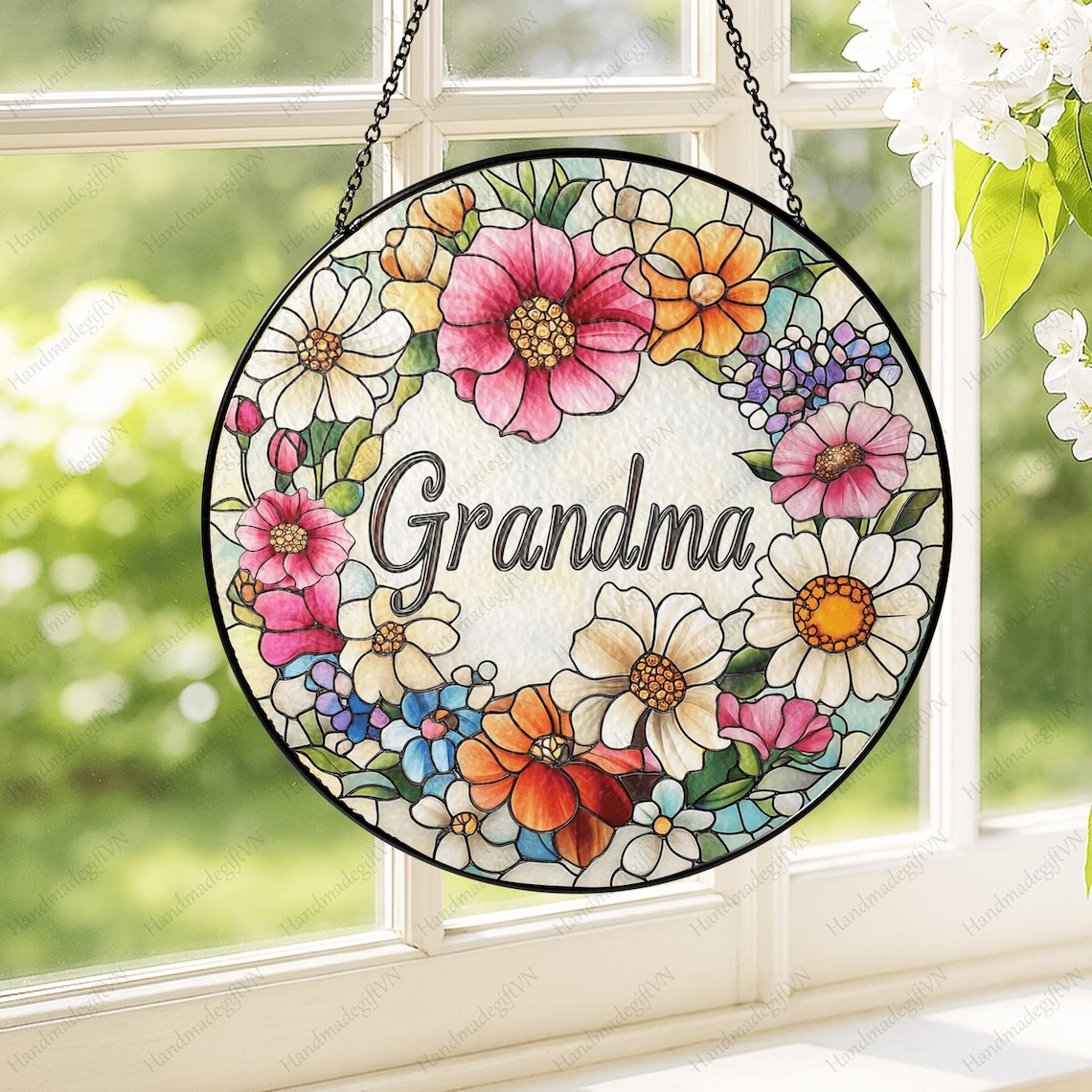 Personalized Grandma Glass Suncatcher, Christmas Gift for Grandma Nana Mimi Gigi Floral Sun Catcher Window Hanging Decor, Mama Gift From Kid