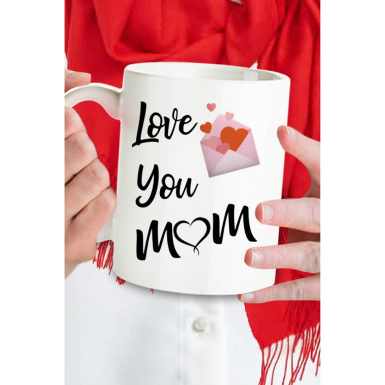 Personalized “Love You Mom” Mug with Hearts – Best Birthday Gift from Son or Daughter