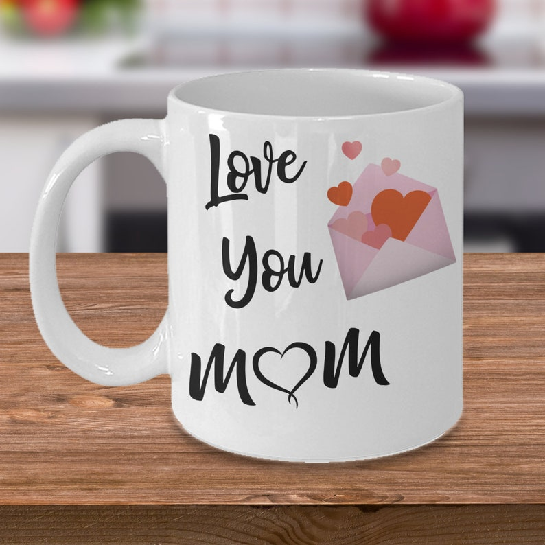 Personalized “Love You Mom” Mug with Hearts – Best Birthday Gift from Son or Daughter