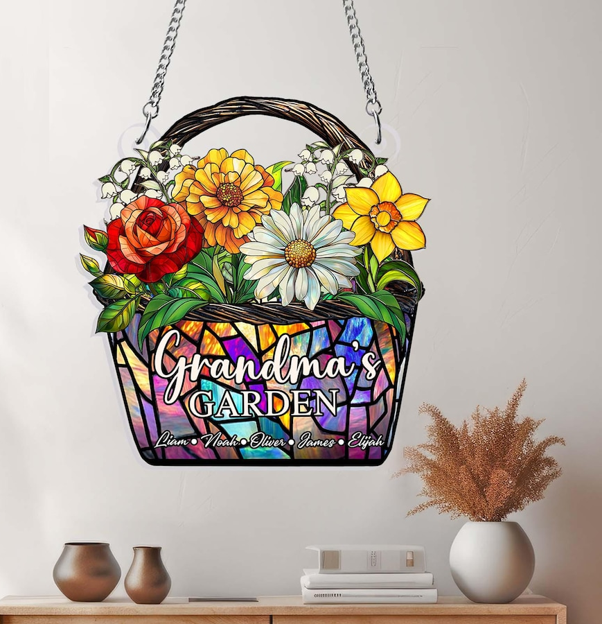 Custom Family Birth Flowers Suncatcher, Personalized Mom’s Garden Gift, Stained Glass Art for Grandma’s Garden, Mothers Day Gift, Flower Art