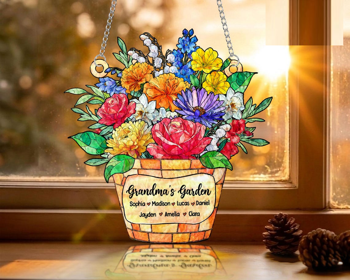 Personalized Grandma's Garden Acrylic Suncatcher, Custom Birth Month Flower Window Hanging, Mother's Day Gift, Grandma Gifts