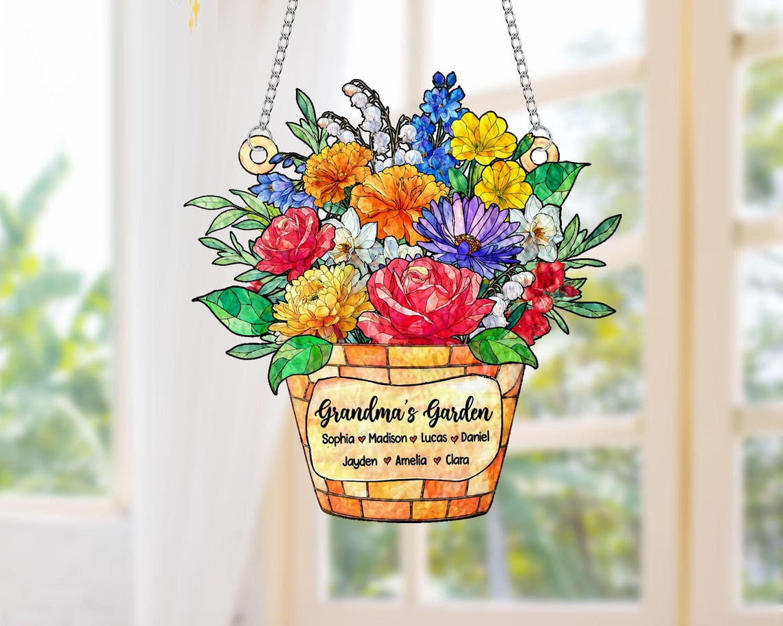 Personalized Grandma's Garden Acrylic Suncatcher, Custom Birth Month Flower Window Hanging, Mother's Day Gift, Grandma Gifts