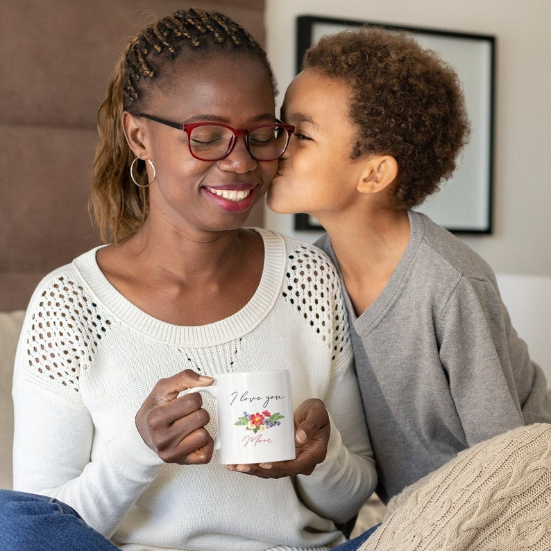 I Love You Mom Mug – Sweet Coffee Cup, Mother’s Day Gift for Mom