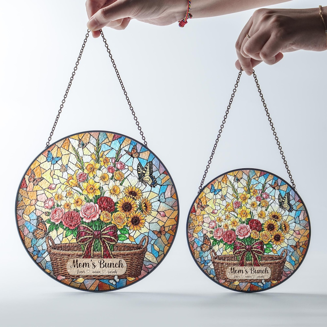 Custom Birth Flower Suncatcher for Mom, Personalized Stained Glass Window Hanging, Unique Mother’s Day Gift from Daughter, Grandma 2026