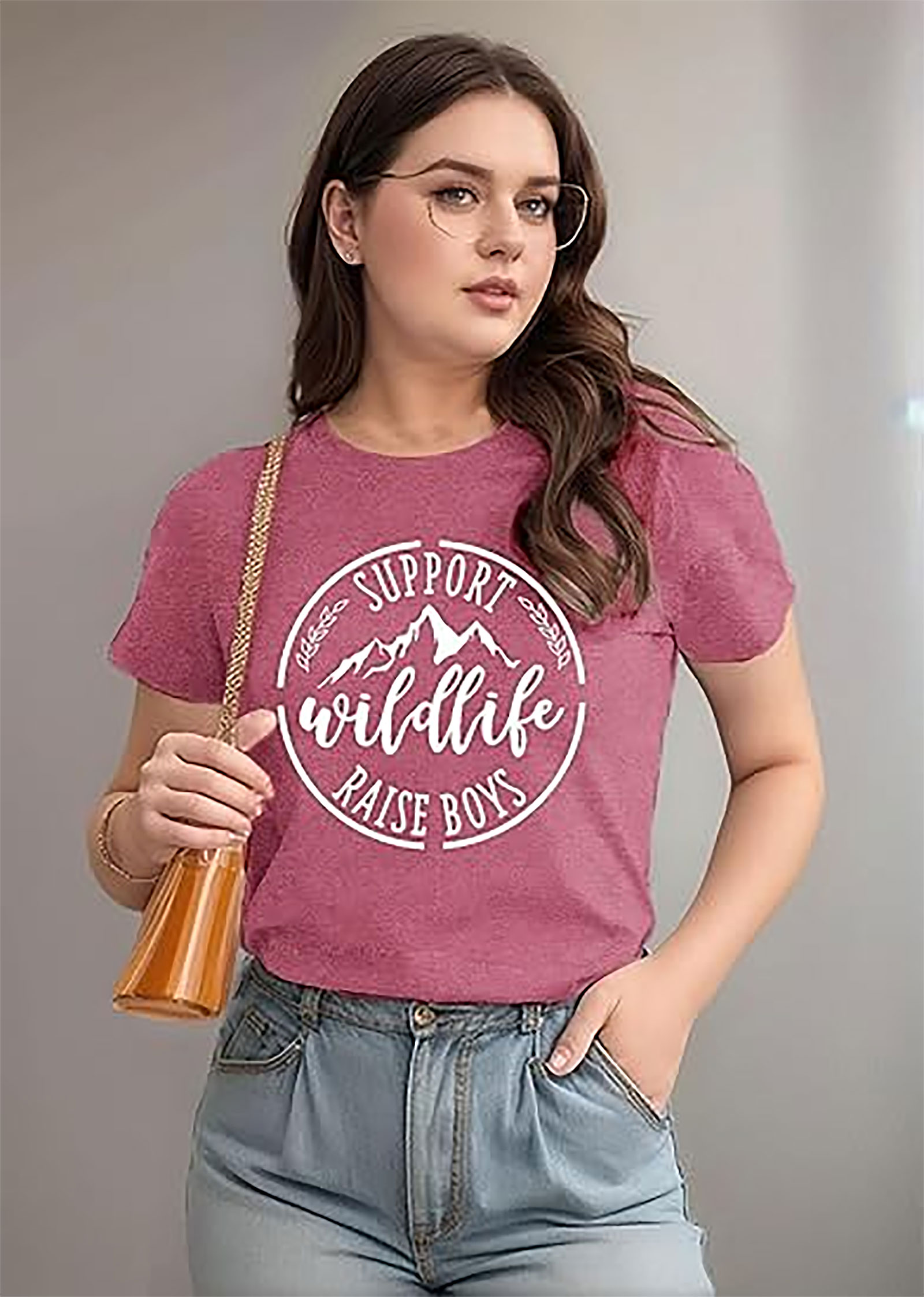 Snack Dealer #momlife T-shirt | Funny Mom Graphic Tee