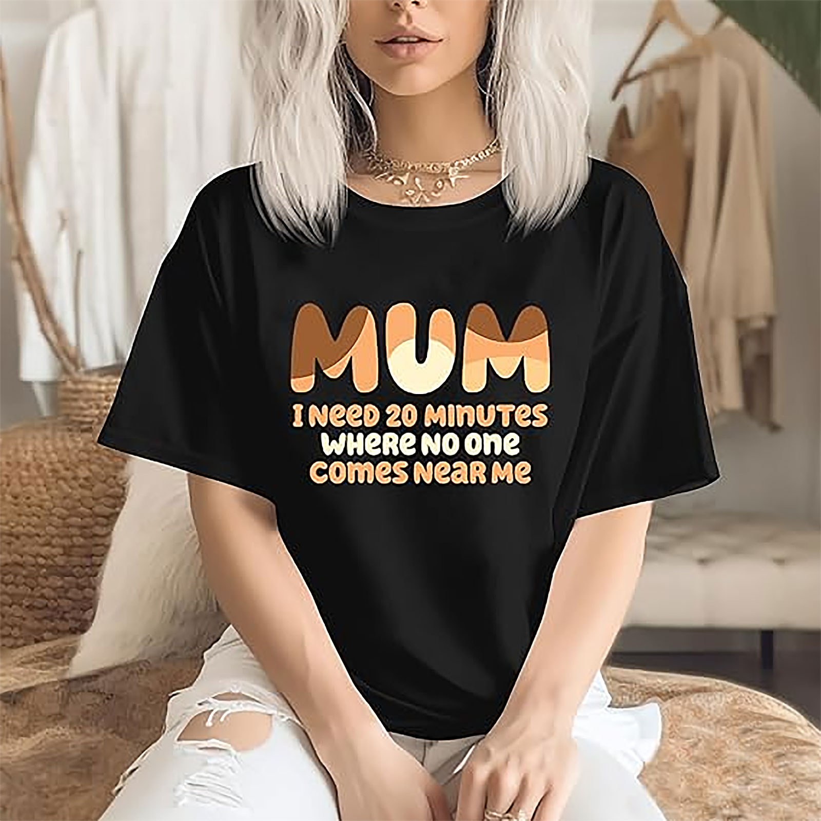 Retro Best Mom Ever T-Shirt | Groovy Graphic Tee Gift
