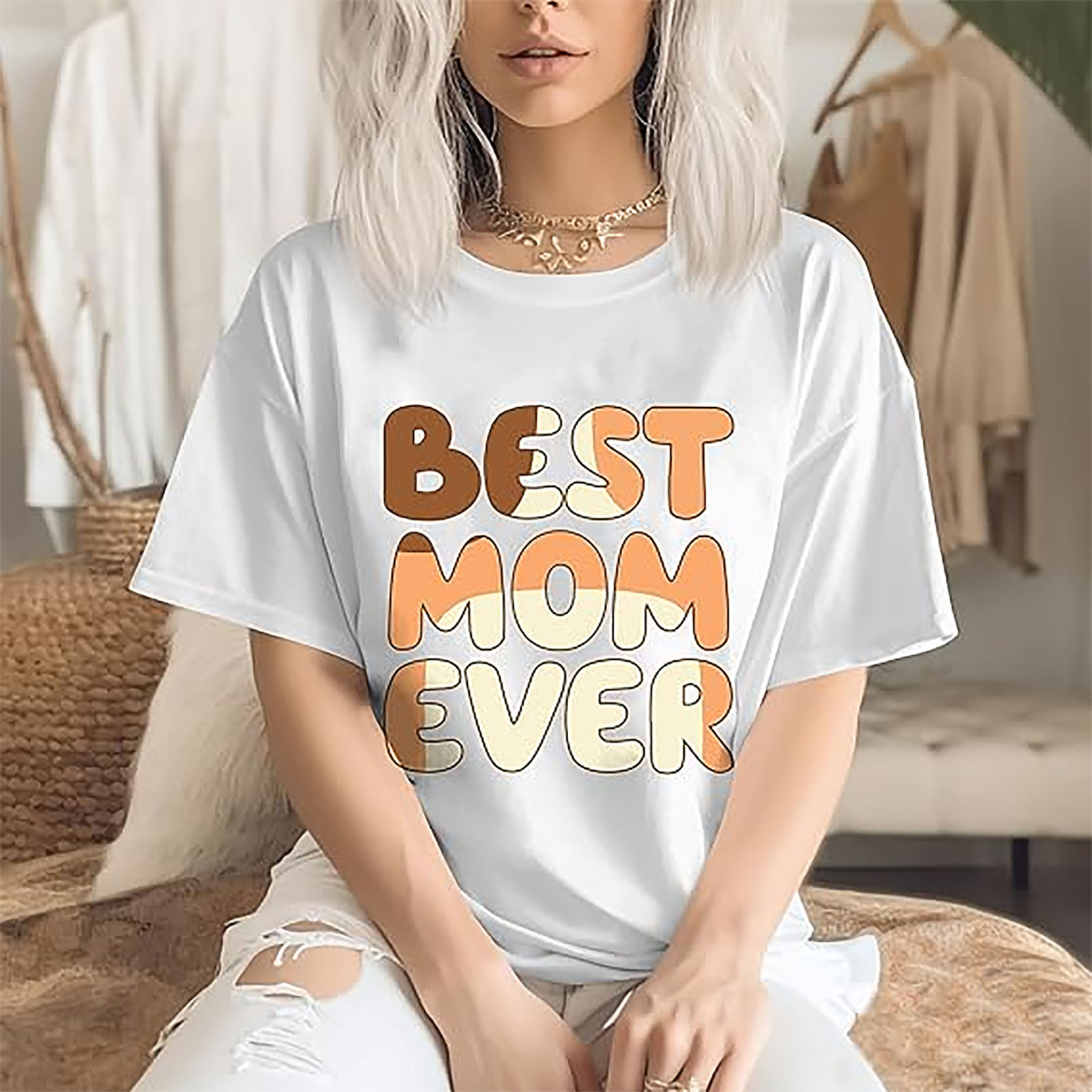 Retro Best Mom Ever T-Shirt | Groovy Graphic Tee Gift