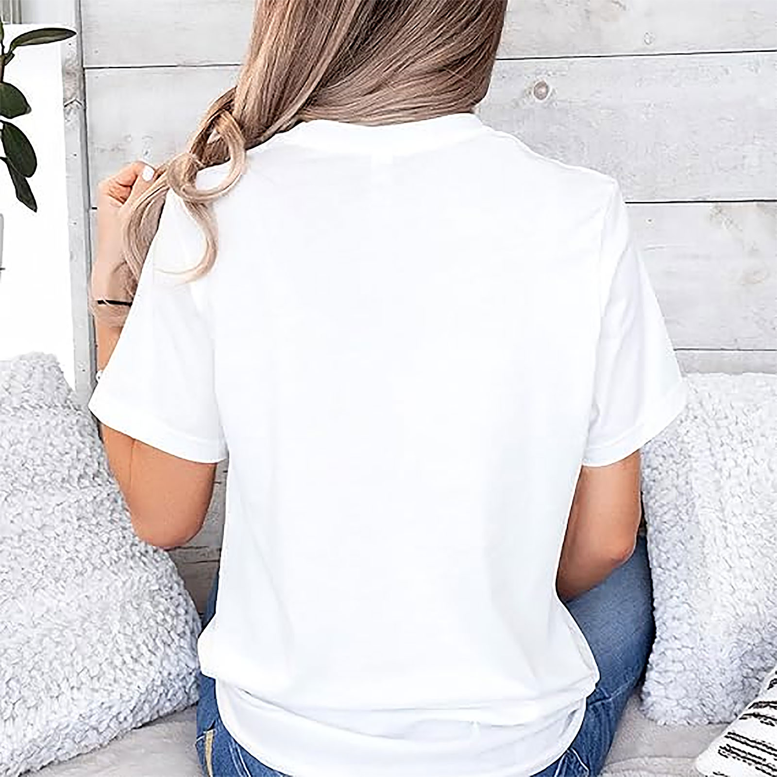 Teacher Shirt | Everyone Communicates Differently Tee