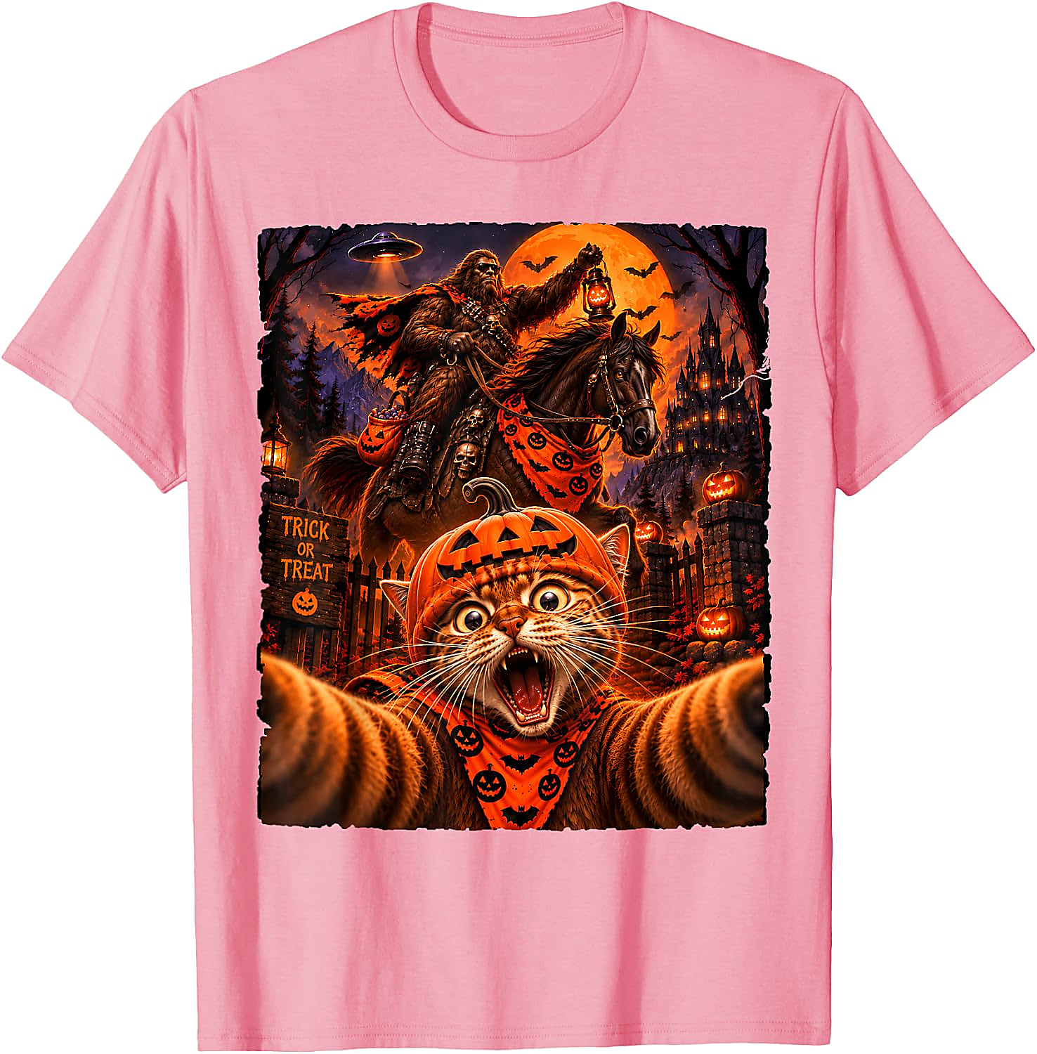 Sasquatch Cat Selfie Halloween T-Shirt | Funny Spooky Tee