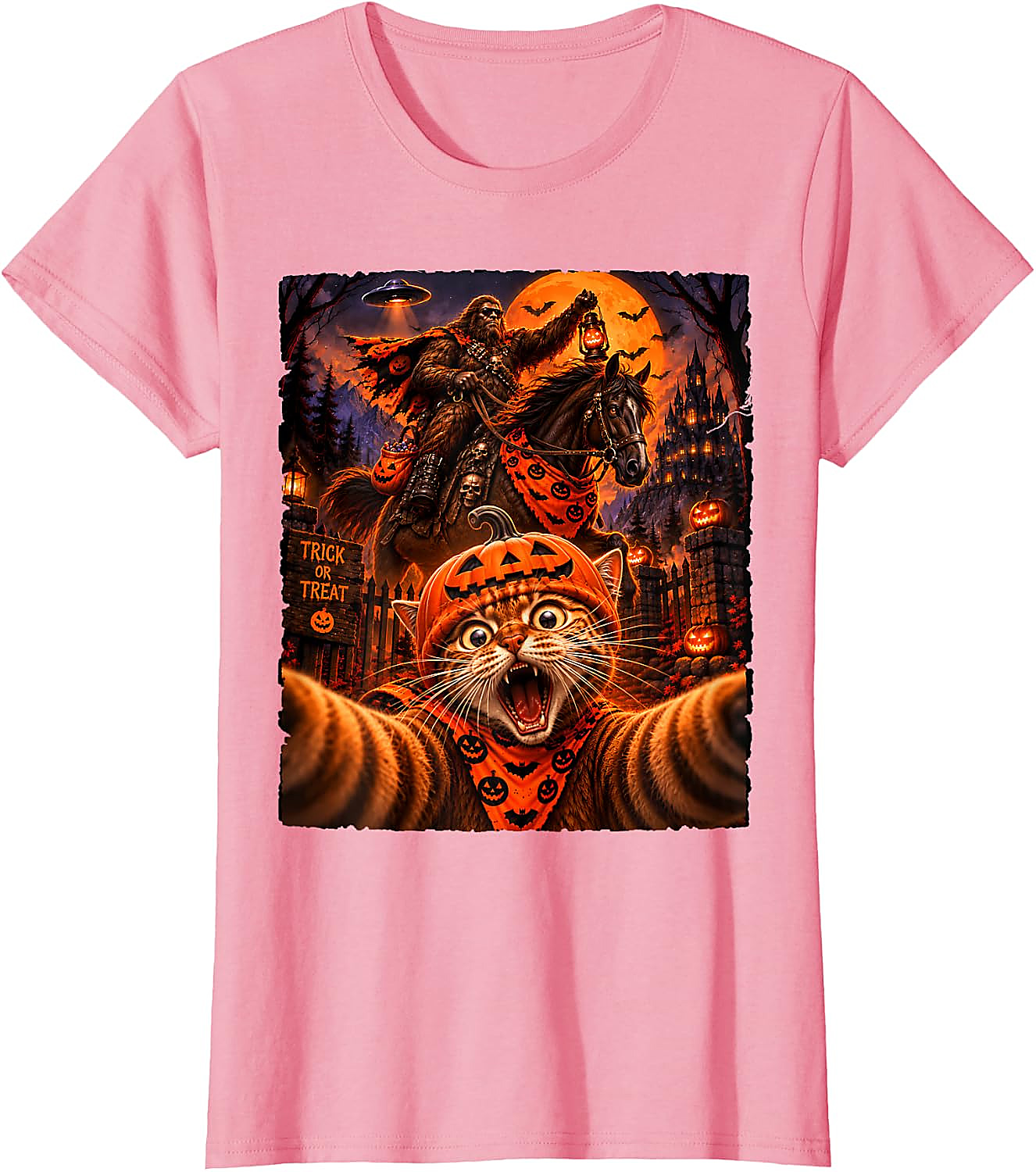 Sasquatch Cat Selfie Halloween T-Shirt | Funny Spooky Tee