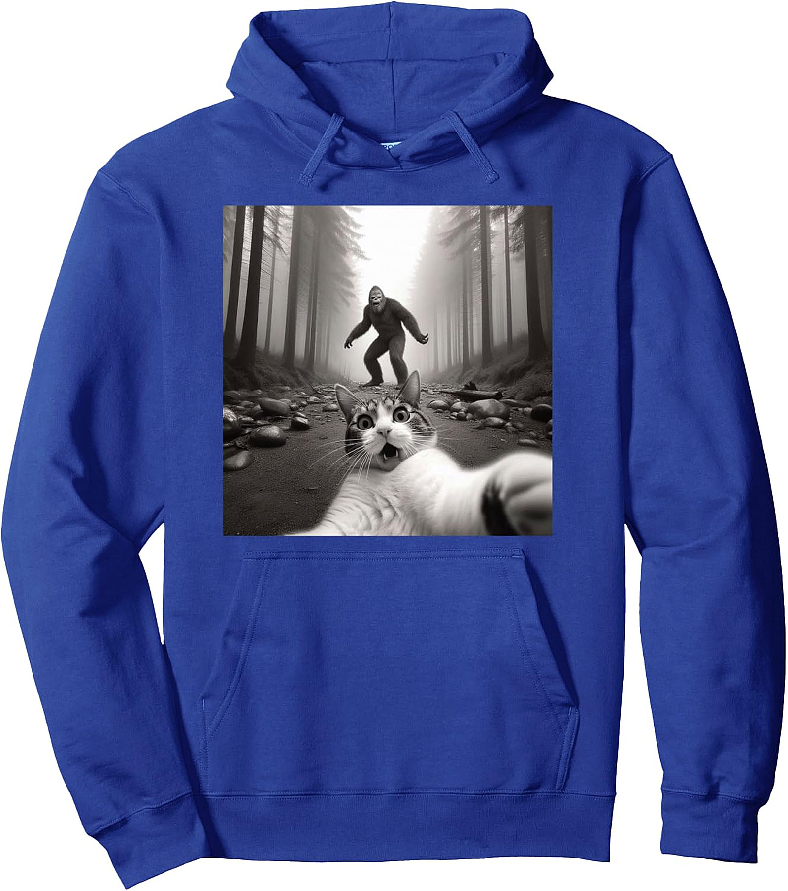 Funny Cat Selfie Bigfoot Pullover Hoodie - Cozy & Unique