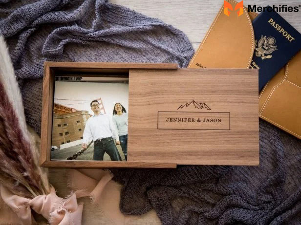 Best Personalized Wedding Gifts Ideas For Any Couple