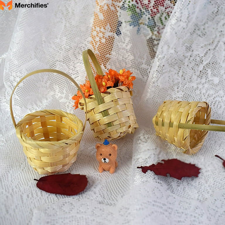 Tiny Woven Baskets
