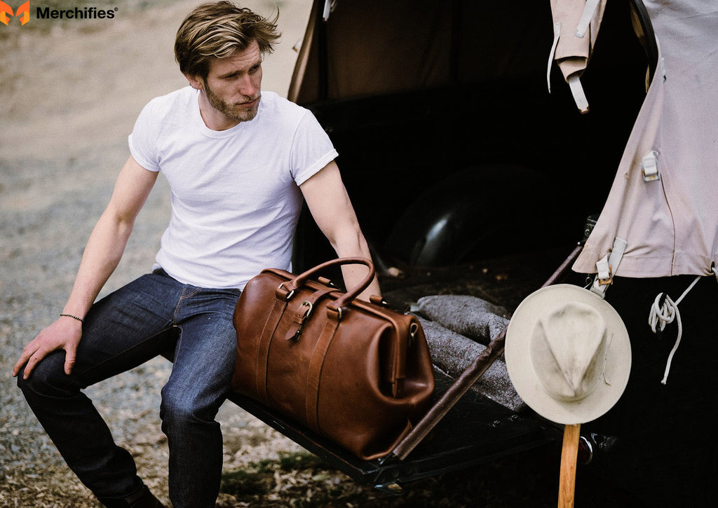 Leather weekender