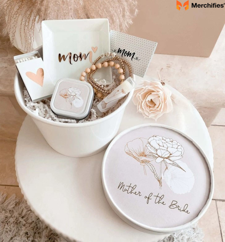 Heartwarming Wedding Gifts For Mother Of The Bride