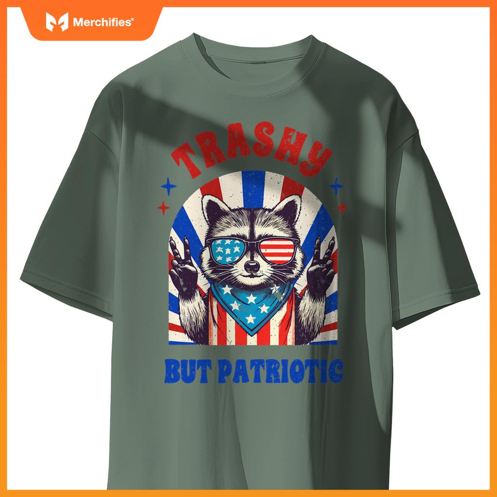 4th of july racoon lover independence trashy but patriotic T-Shirt