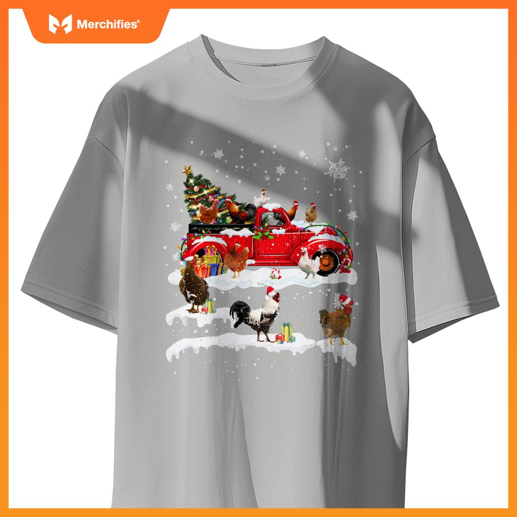 Merry Xmas Chicken Santa Hat Christmas Tree Truck Lights T-Shirt