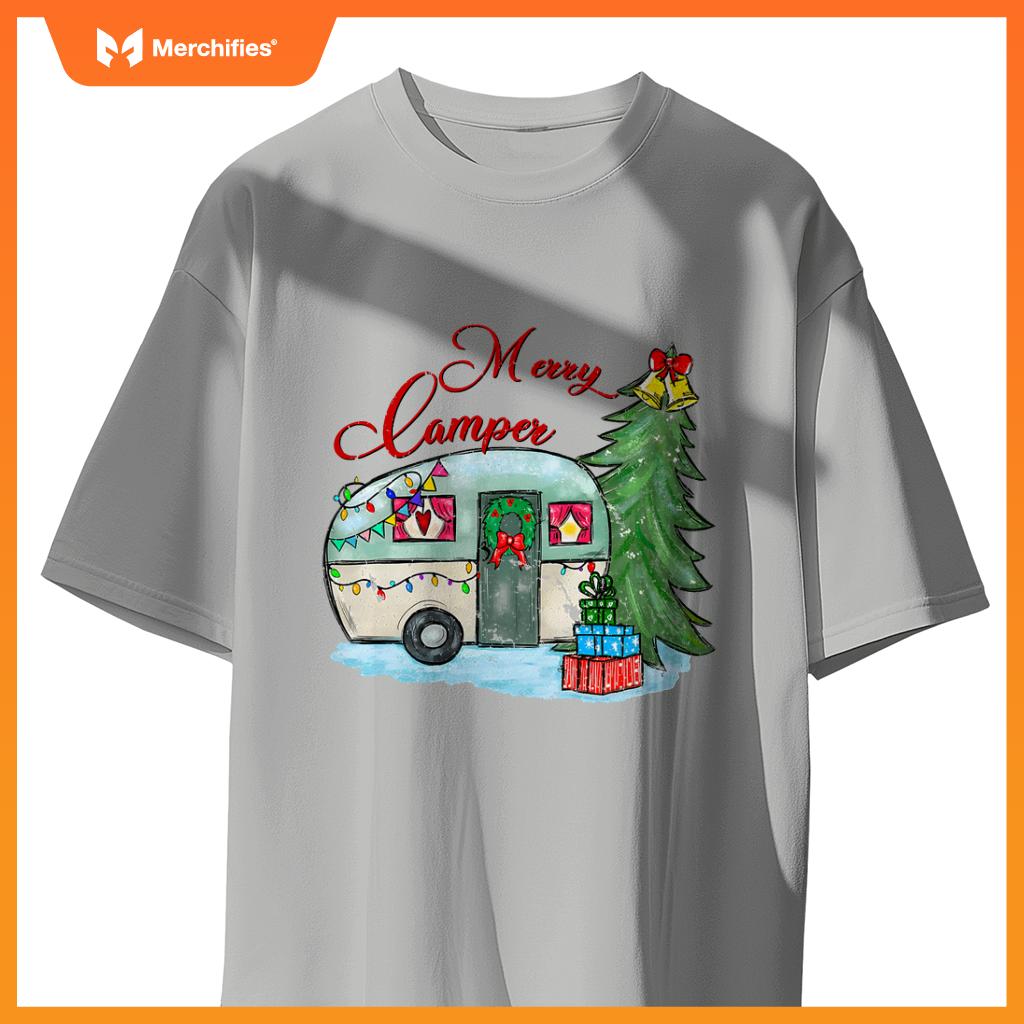 Merry Camper Christmas Santa Camper Camping Truck Xmas Tree T-Shirt