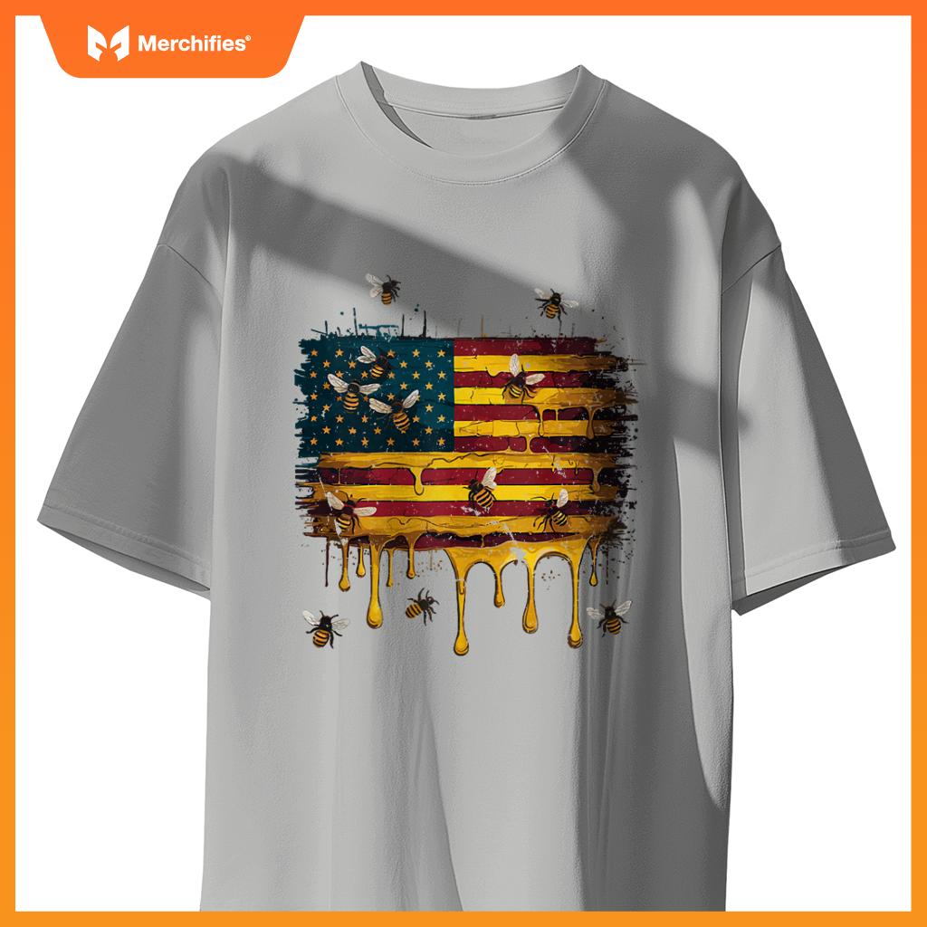 American Flag Dripping Honeybee Patriotic Beekeeper Bees T-Shirt