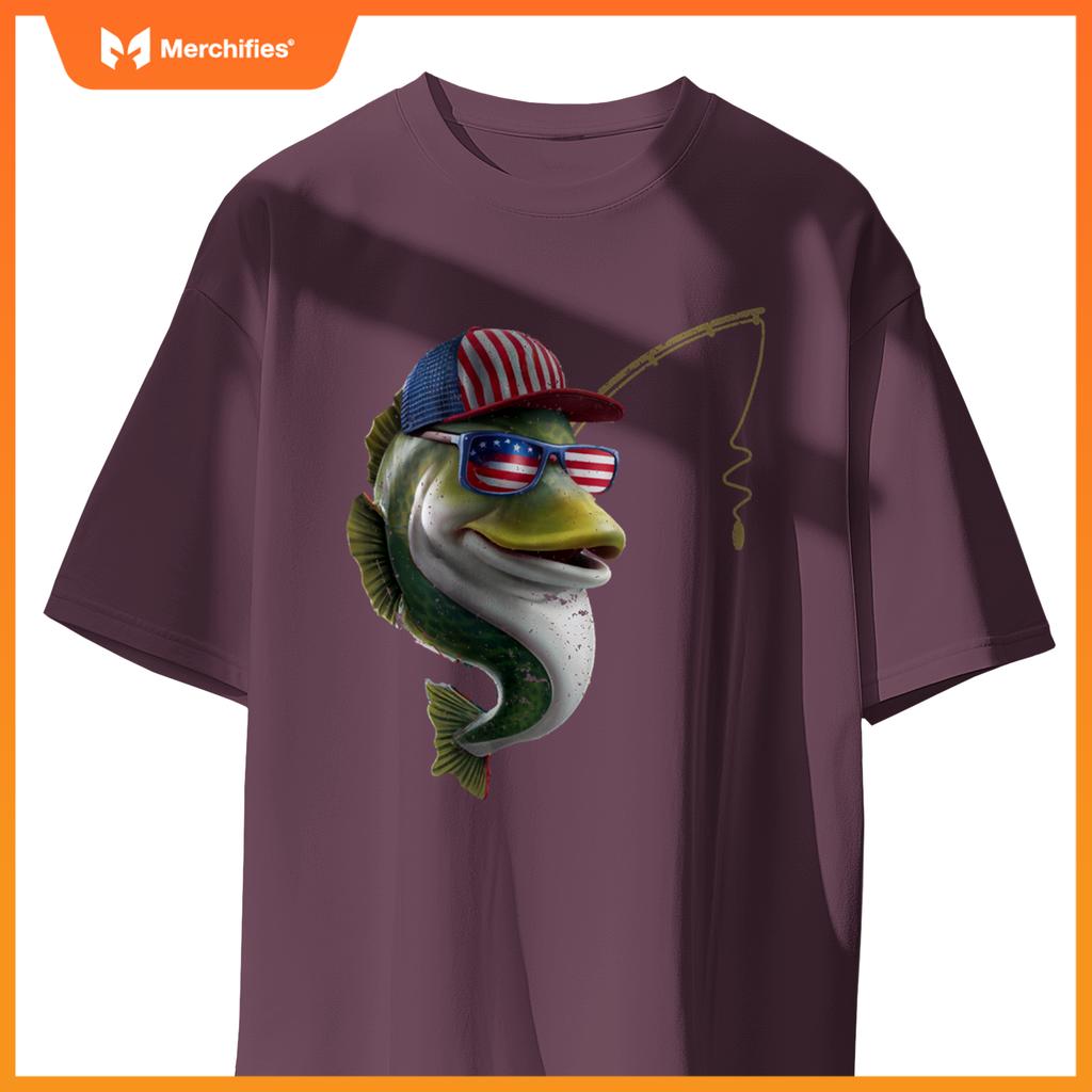 American Flag Fishing Vintage Patriotic Angler Design T-Shirt