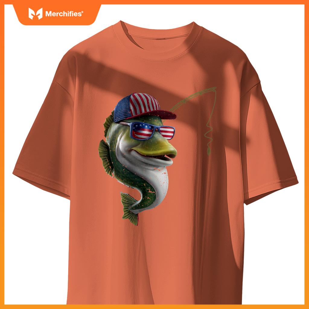 American Flag Fishing Vintage Patriotic Angler Design T-Shirt