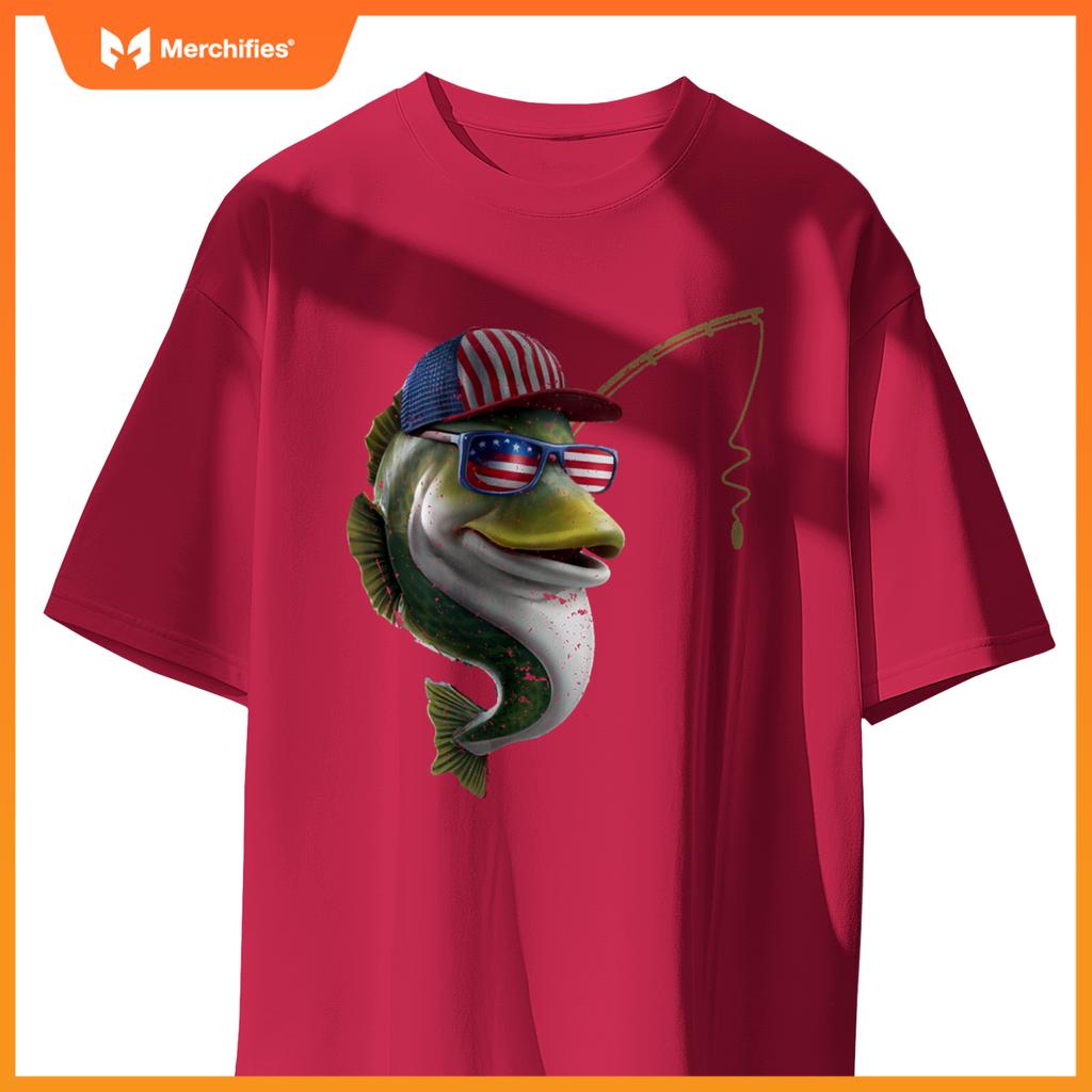 American Flag Fishing Vintage Patriotic Angler Design T-Shirt