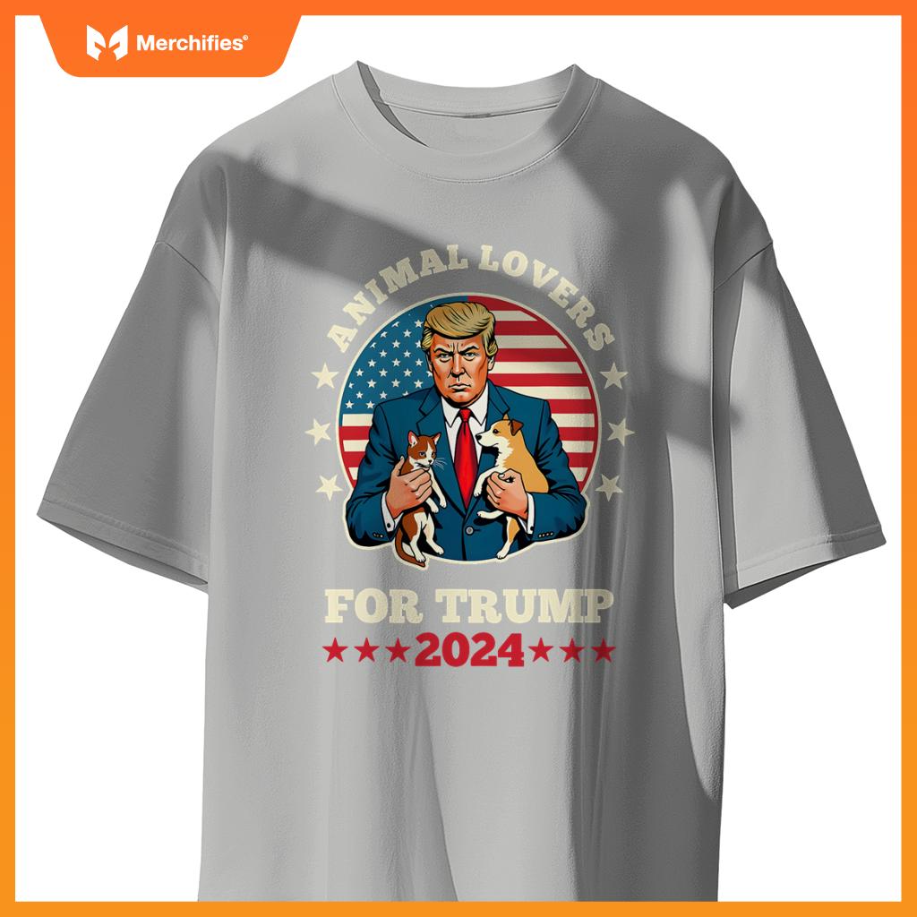 Animal Lovers For Trump 2024 Cat and Dog Campaign Debate T-Shirt