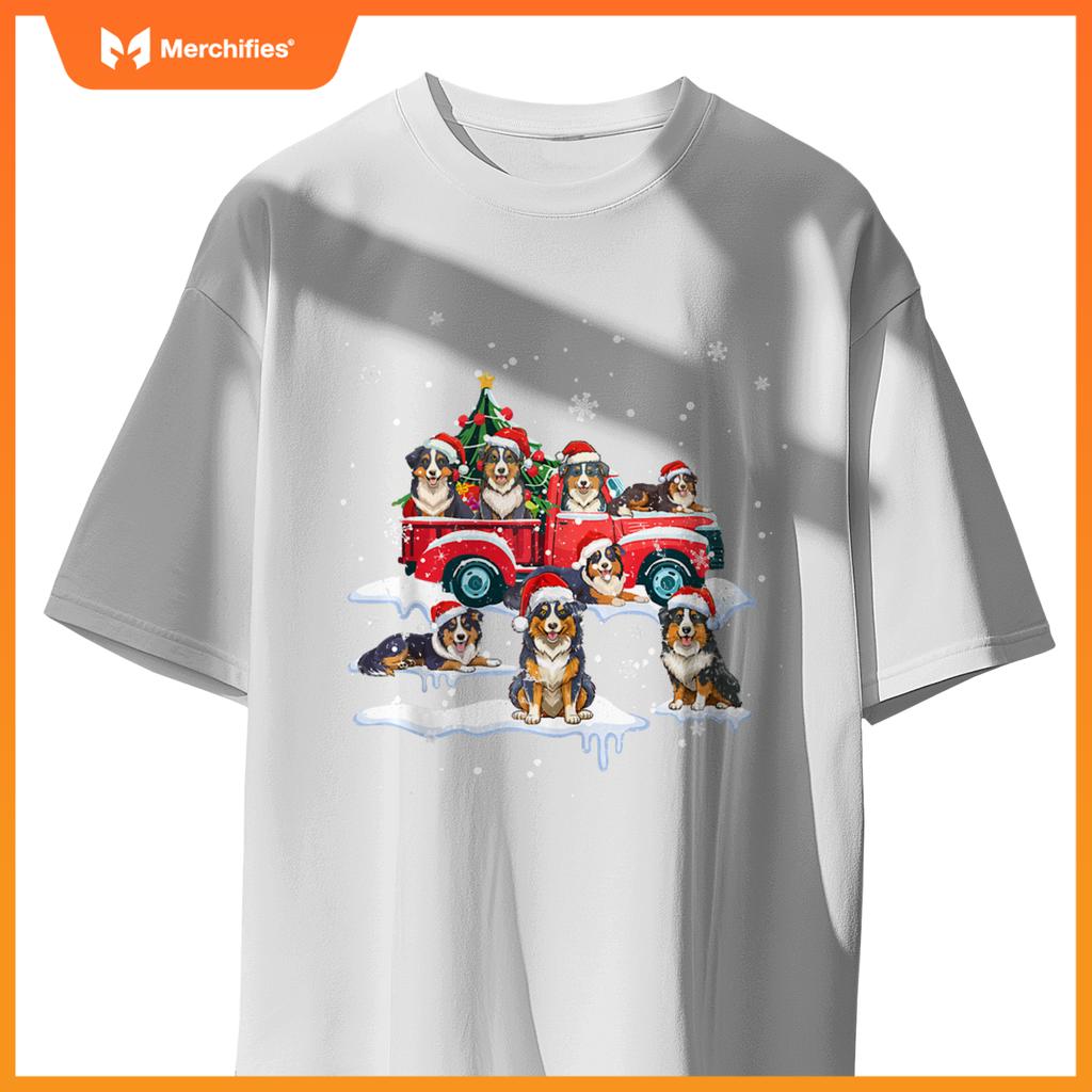 Australian Shepherd Riding Red Truck Merry Christmas Xmas T-Shirt