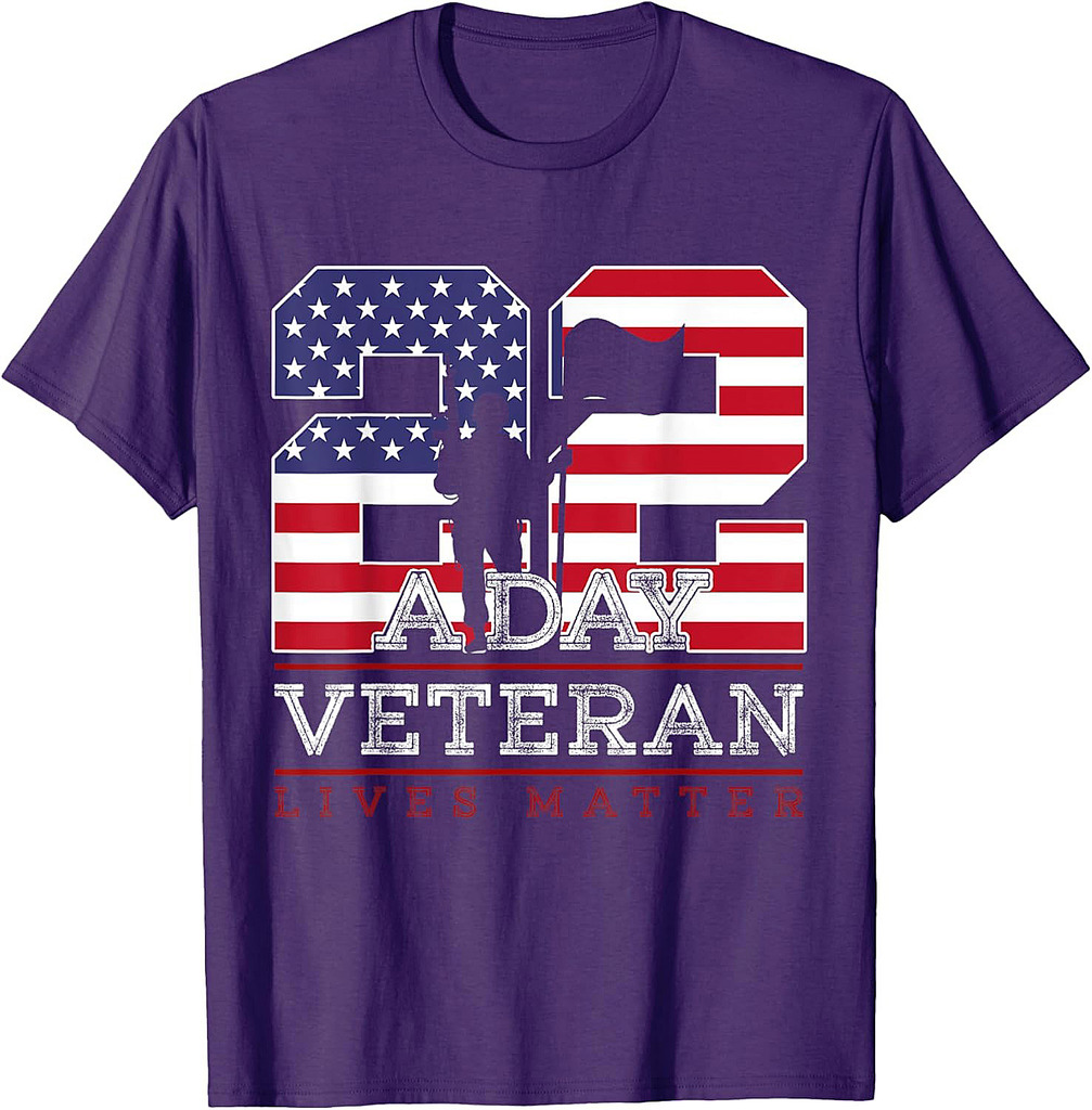 22 A Day Veteran Lives Matter Veterans Day T-Shirt