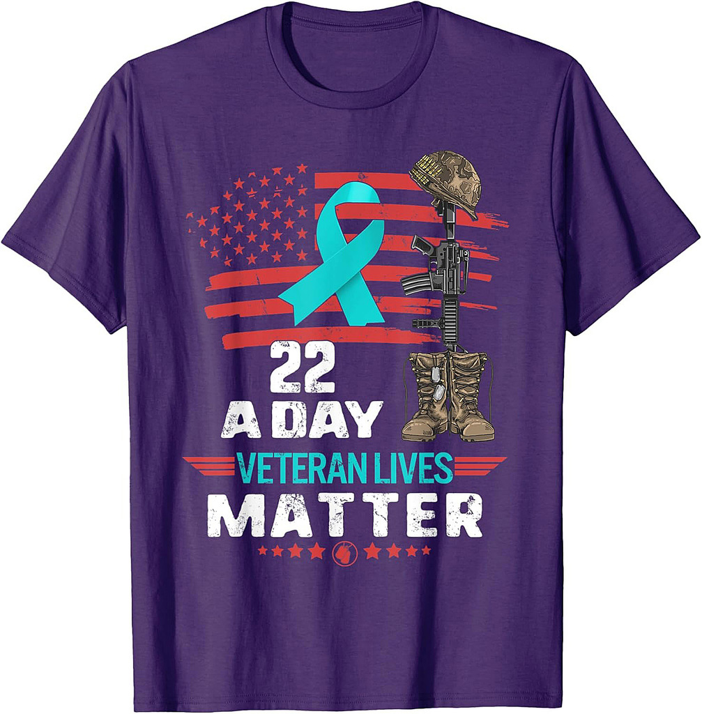 PTSD Awareness 22 a Day Veteran Lives Matter American Flag T-Shirt