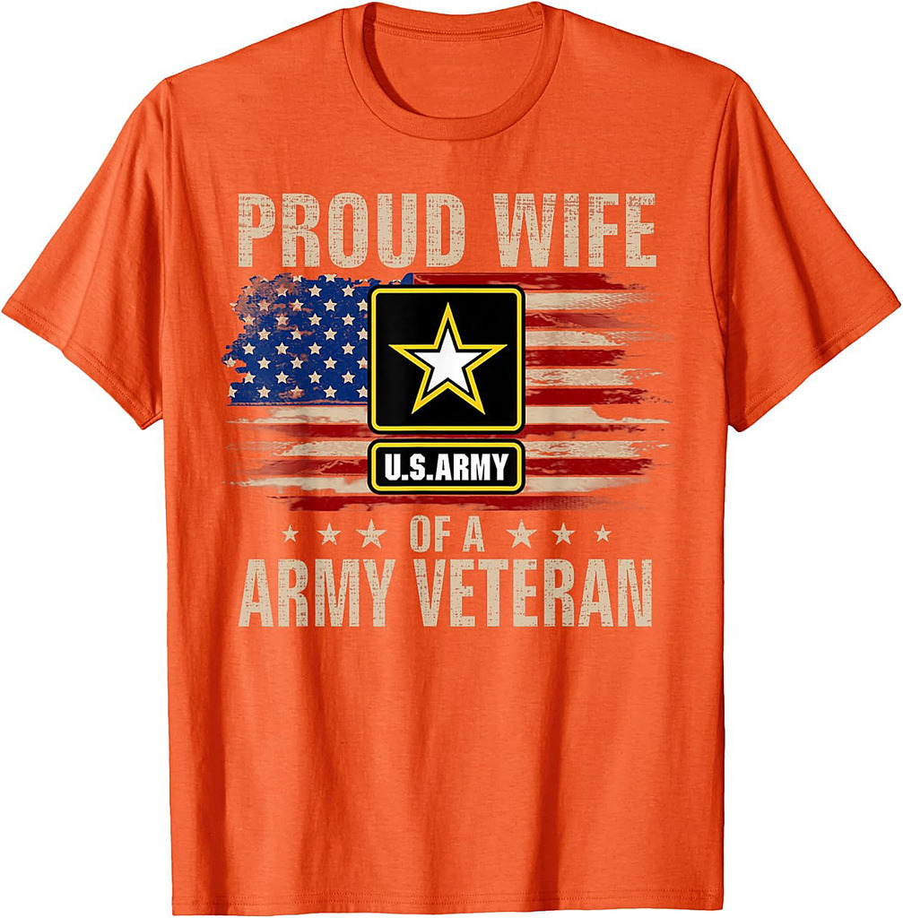 Vintage Proud Wife Of A Army Veteran With American Flag T-Shirt