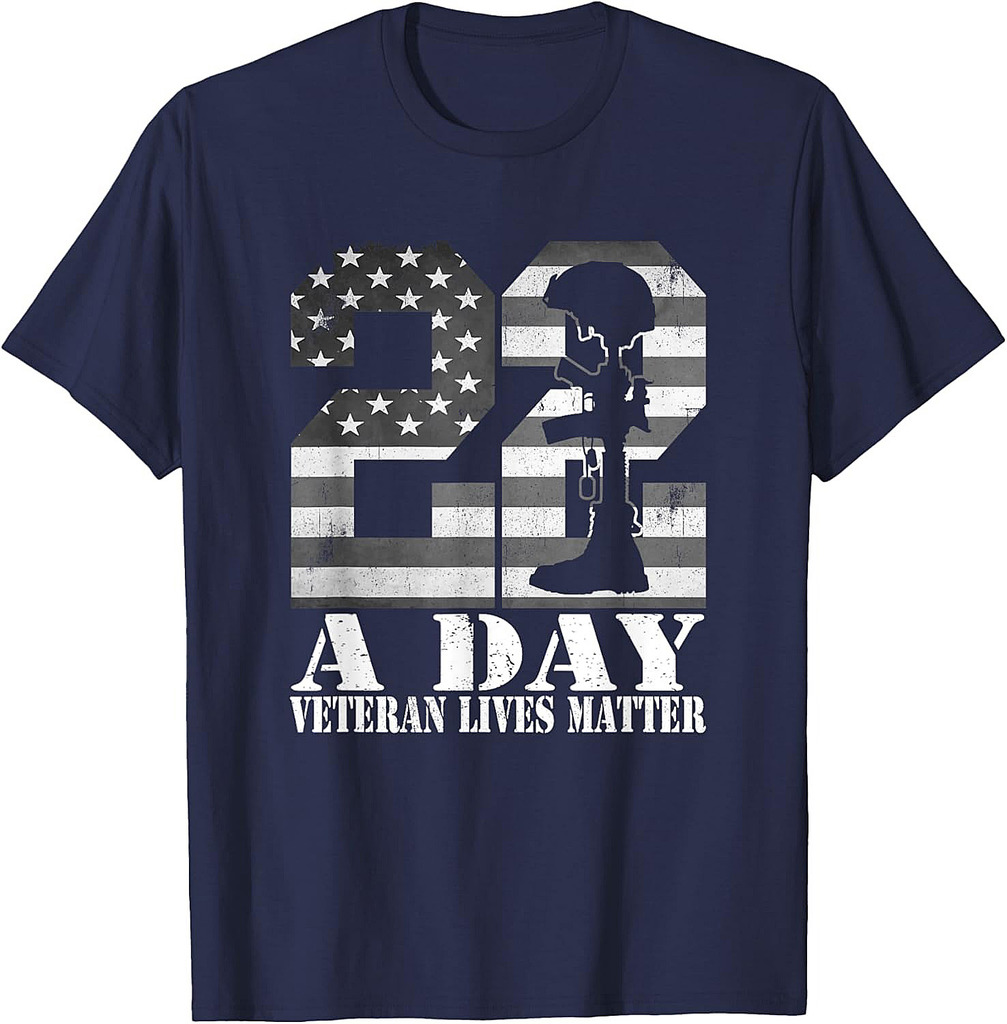 22 A Day Veteran Lives Matter American Flag Military Veteran T-Shirt