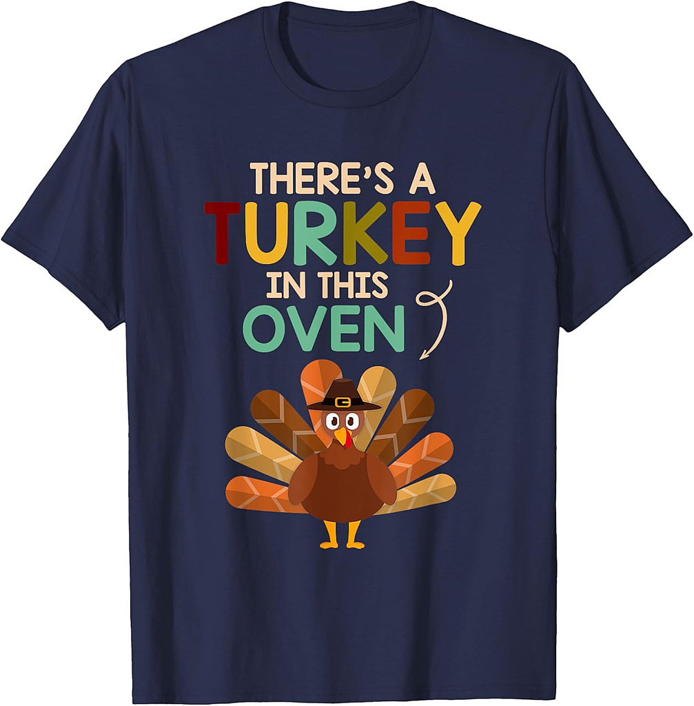 There's A Turkey in This Oven Pregnancy Thanksgiving Couple T-Shirt