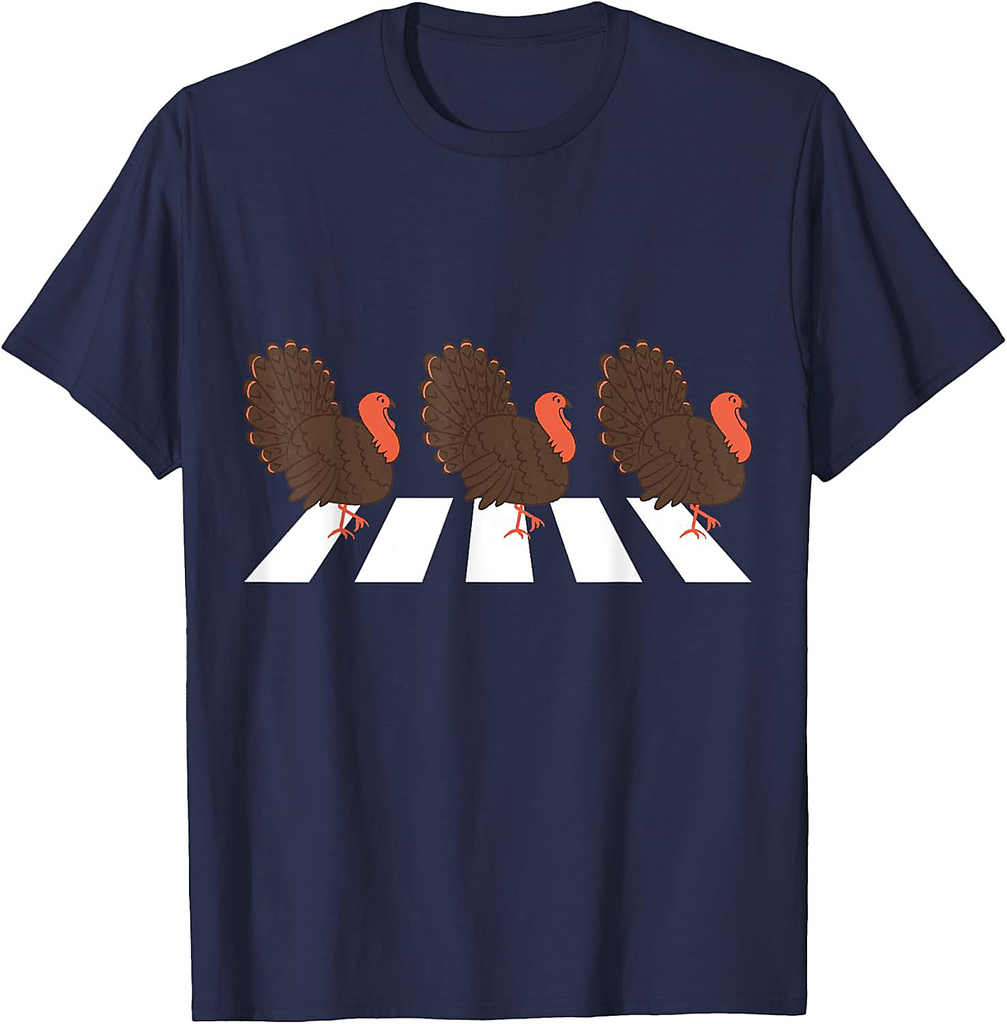 Funny Turkeys Crossing Road Crosswalk Rooster Farmer Men T-Shirt