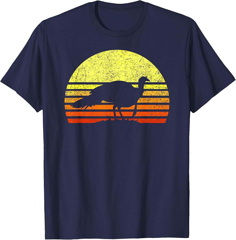 Turkey Hunting Retro Sunset Upland Bird Hunter Thanksgiving T-Shirt